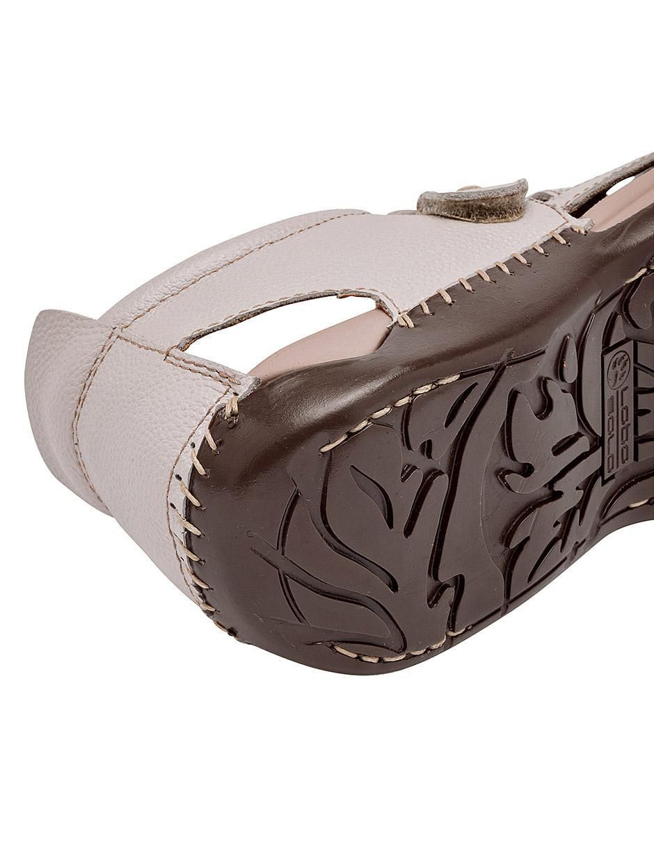 Zapato de piel para mujer 4