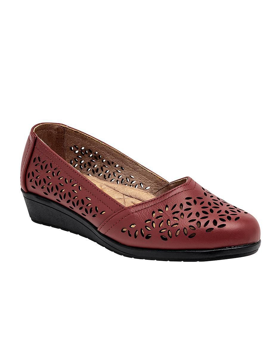Zapato de piel para mujer