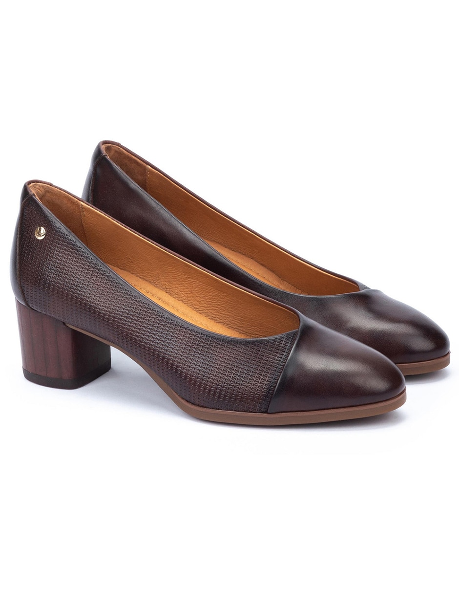 Zapatilla de piel 2
