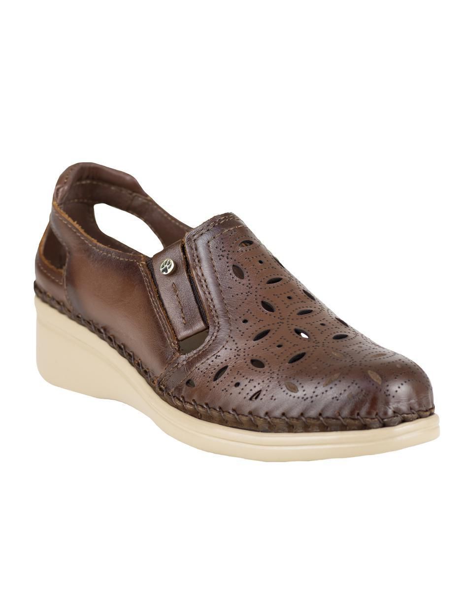 Zapato de piel para mujer
