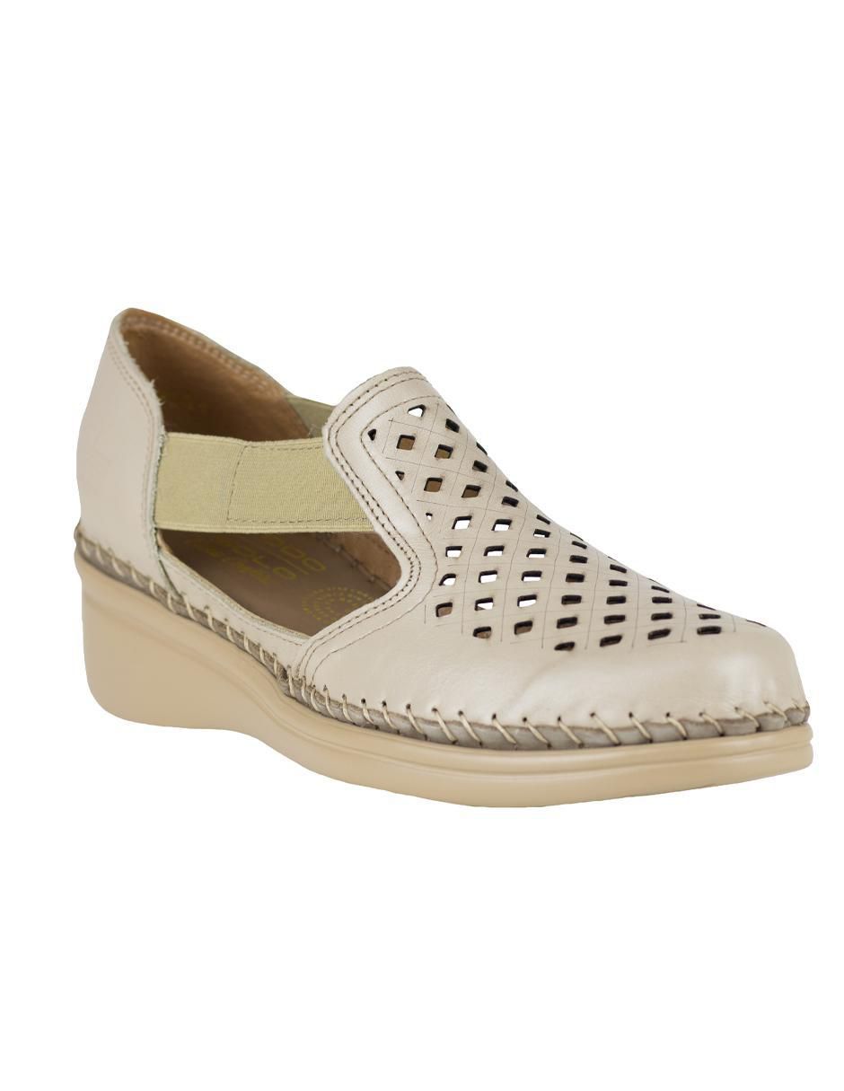 Zapato de piel para mujer