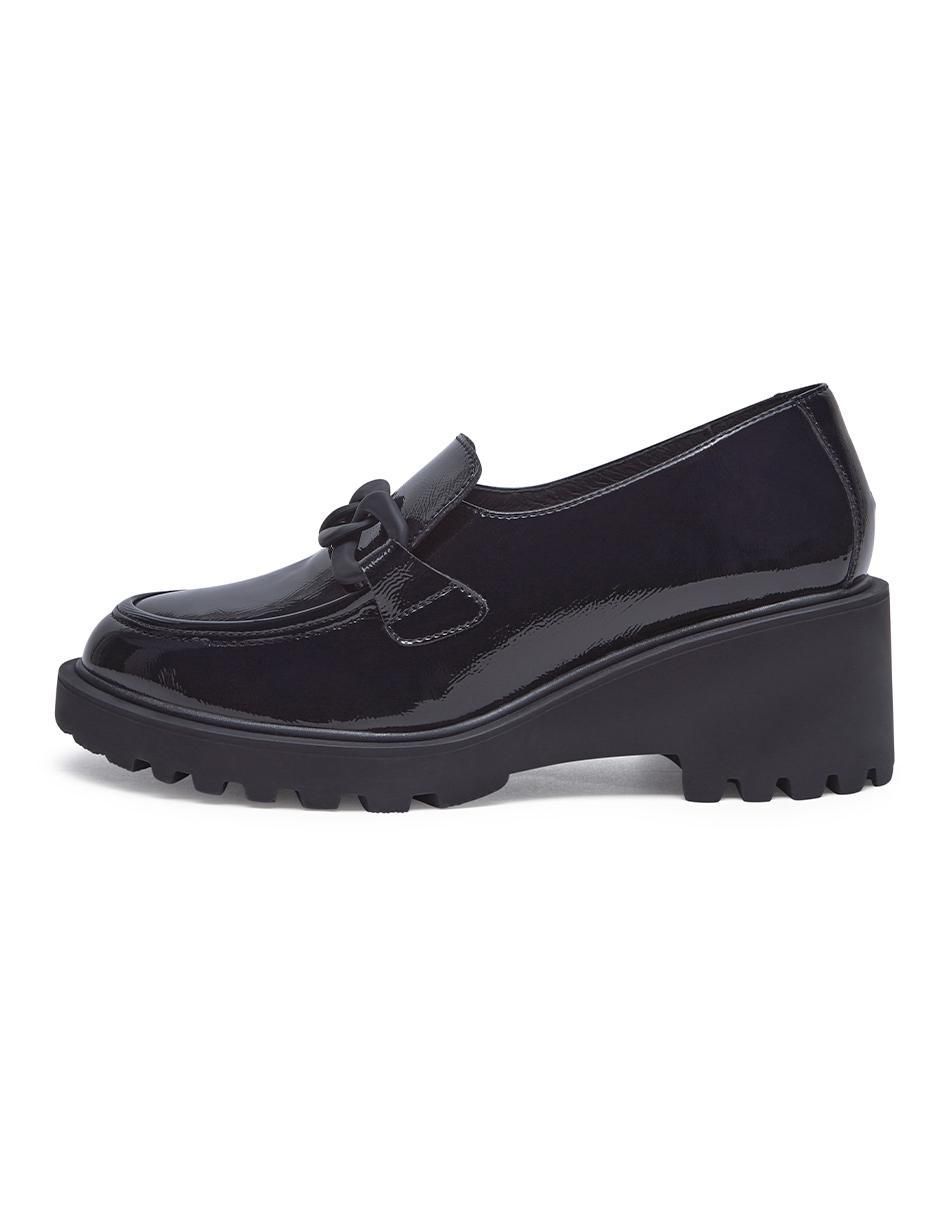 Zapato de charol para mujer