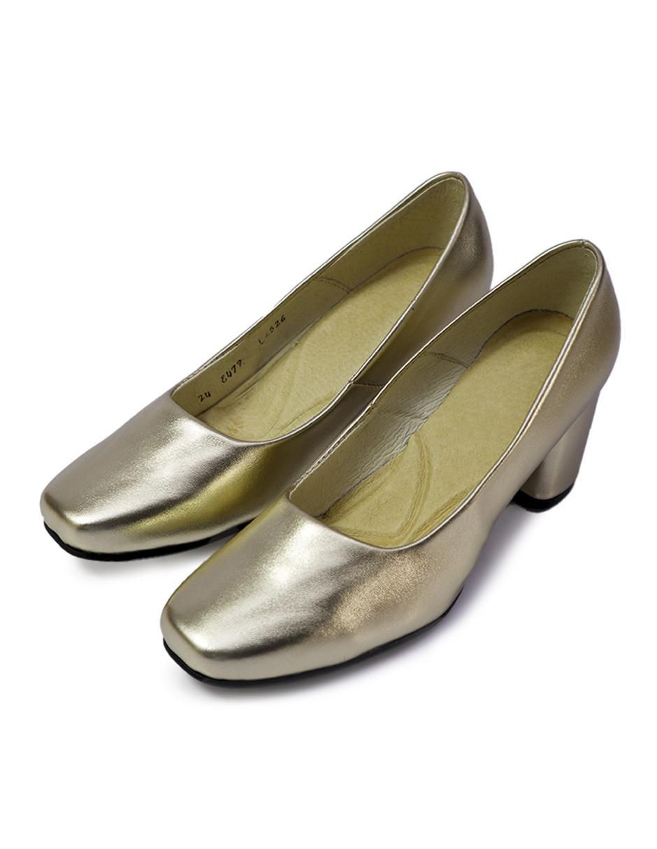 Zapatilla de piel 2