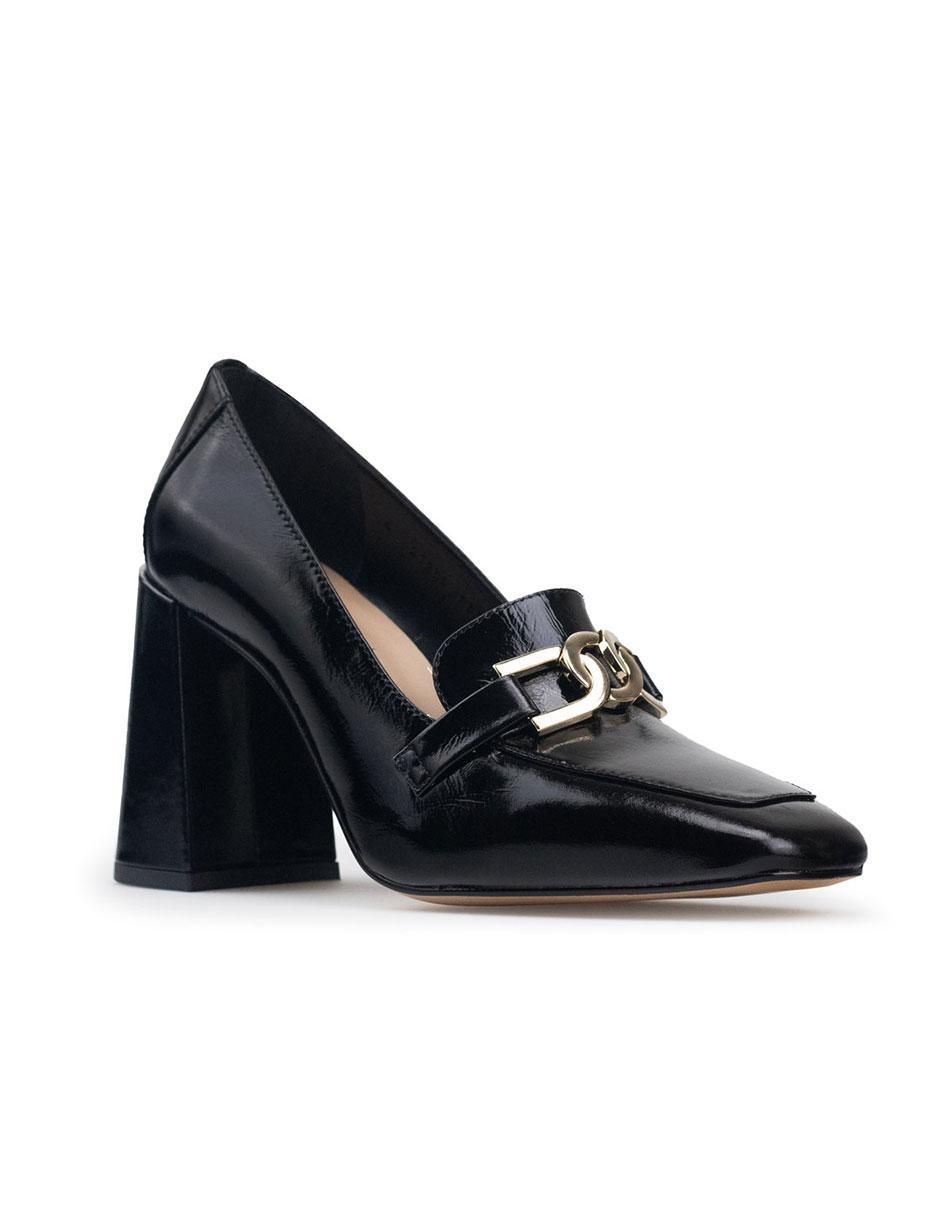 Zapatilla de piel 2