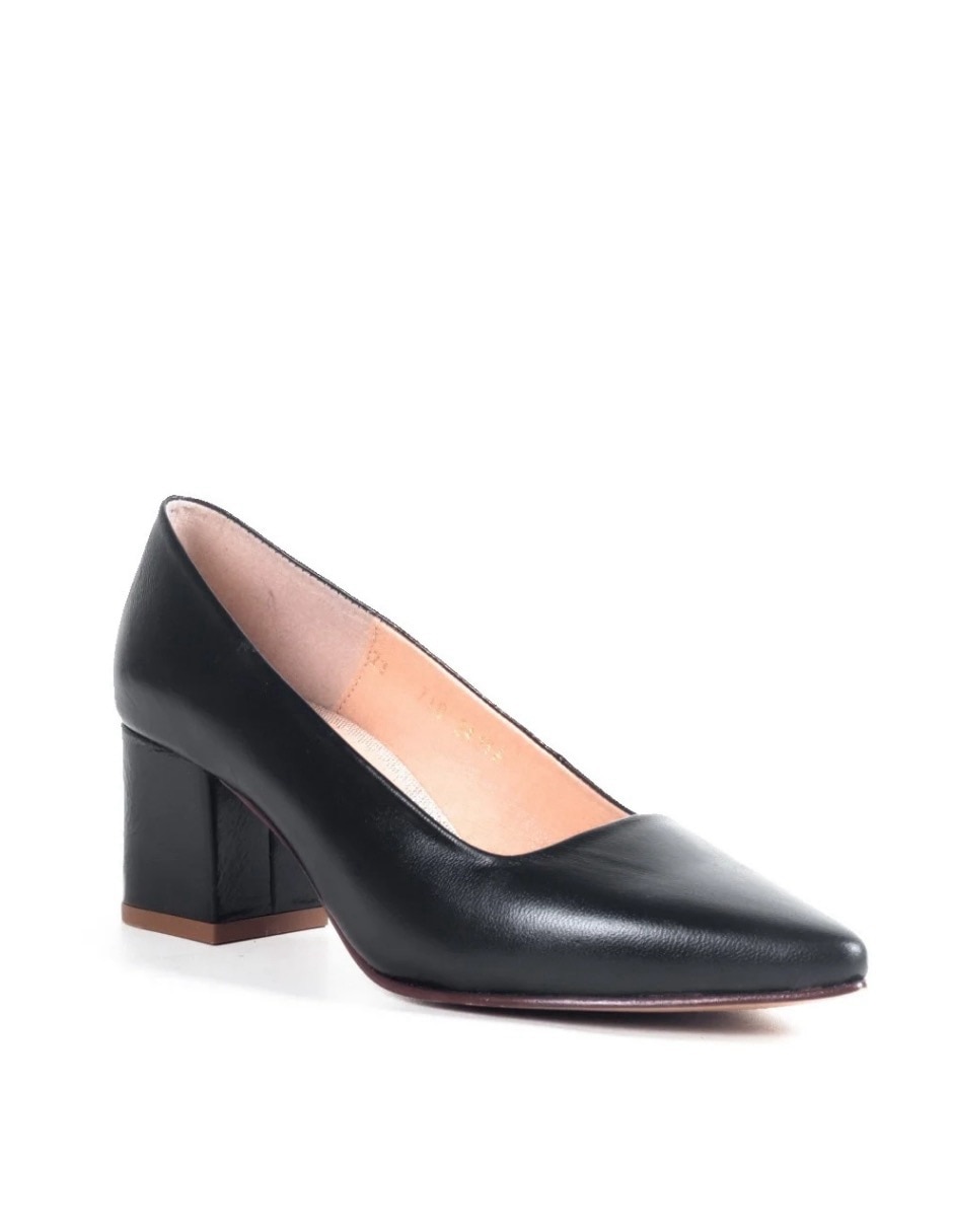 Zapatilla de piel 1