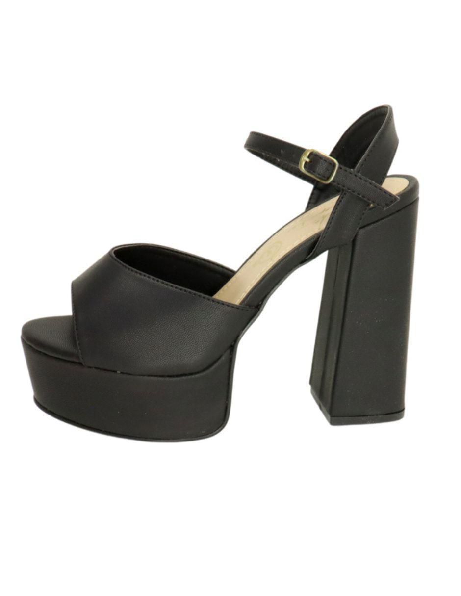 Sandalia La Caprichosa moda para mujer