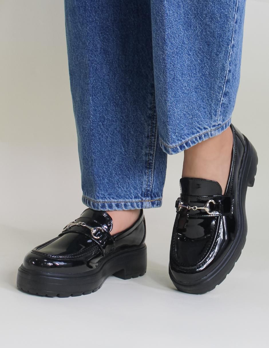 Zapato de charol para mujer 2