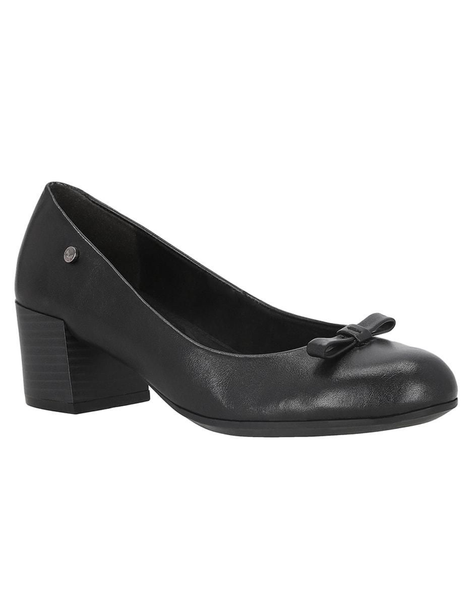 Zapatilla de piel