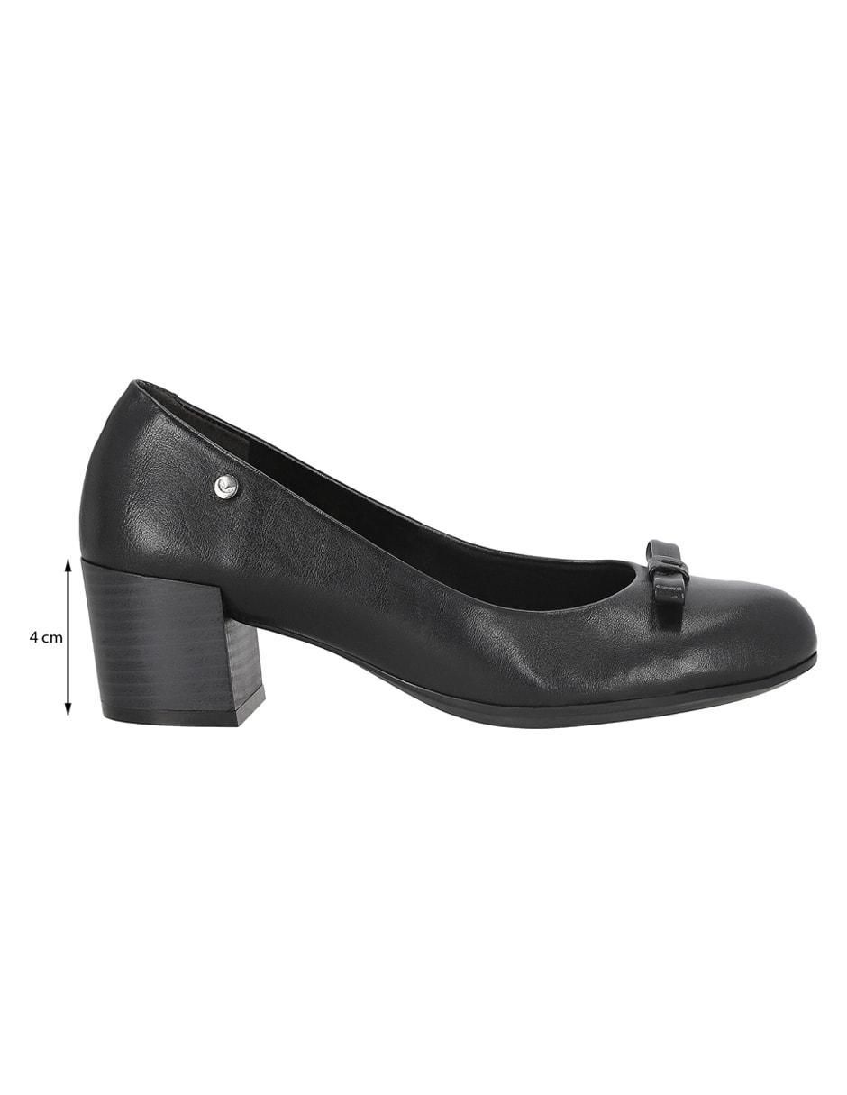 Zapatilla de piel 10