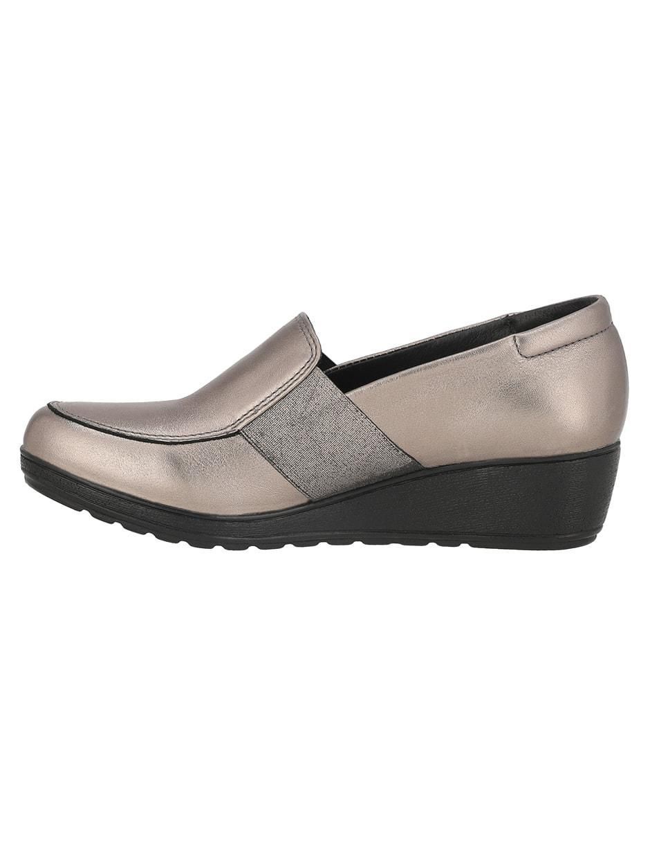 Zapato de piel para mujer 7