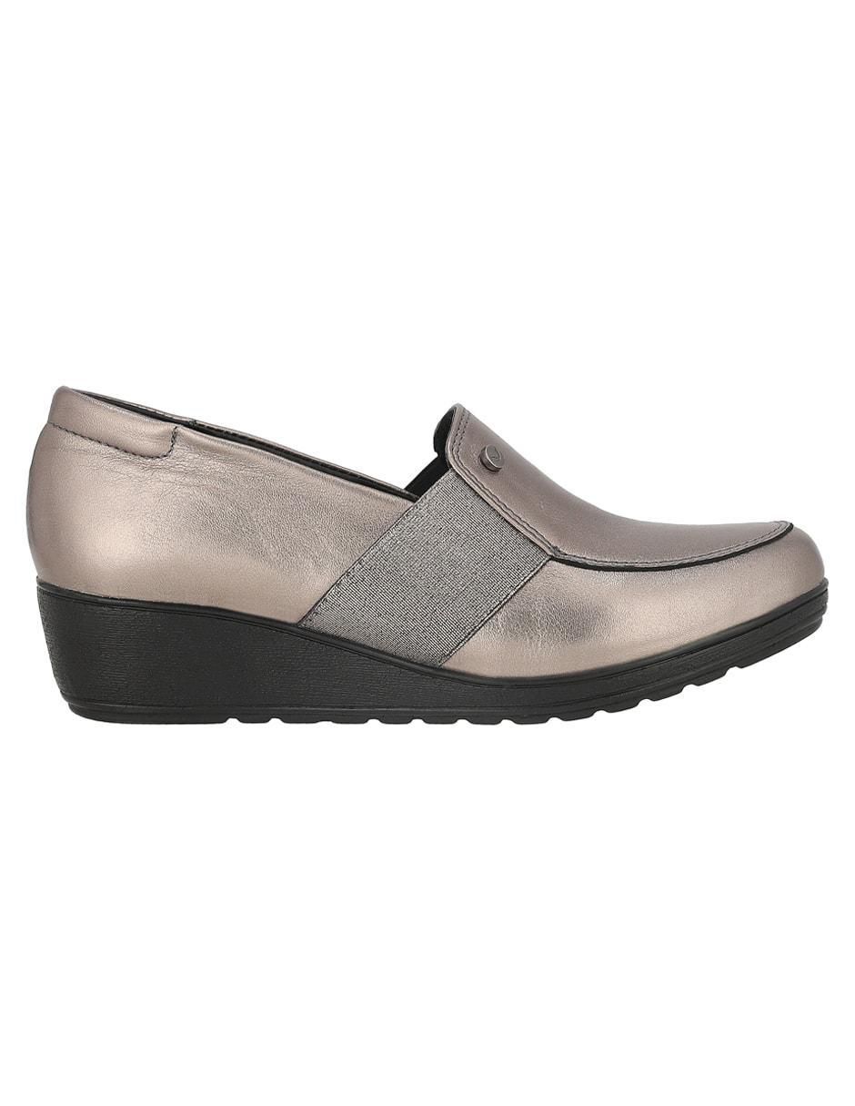 Zapato de piel para mujer 8