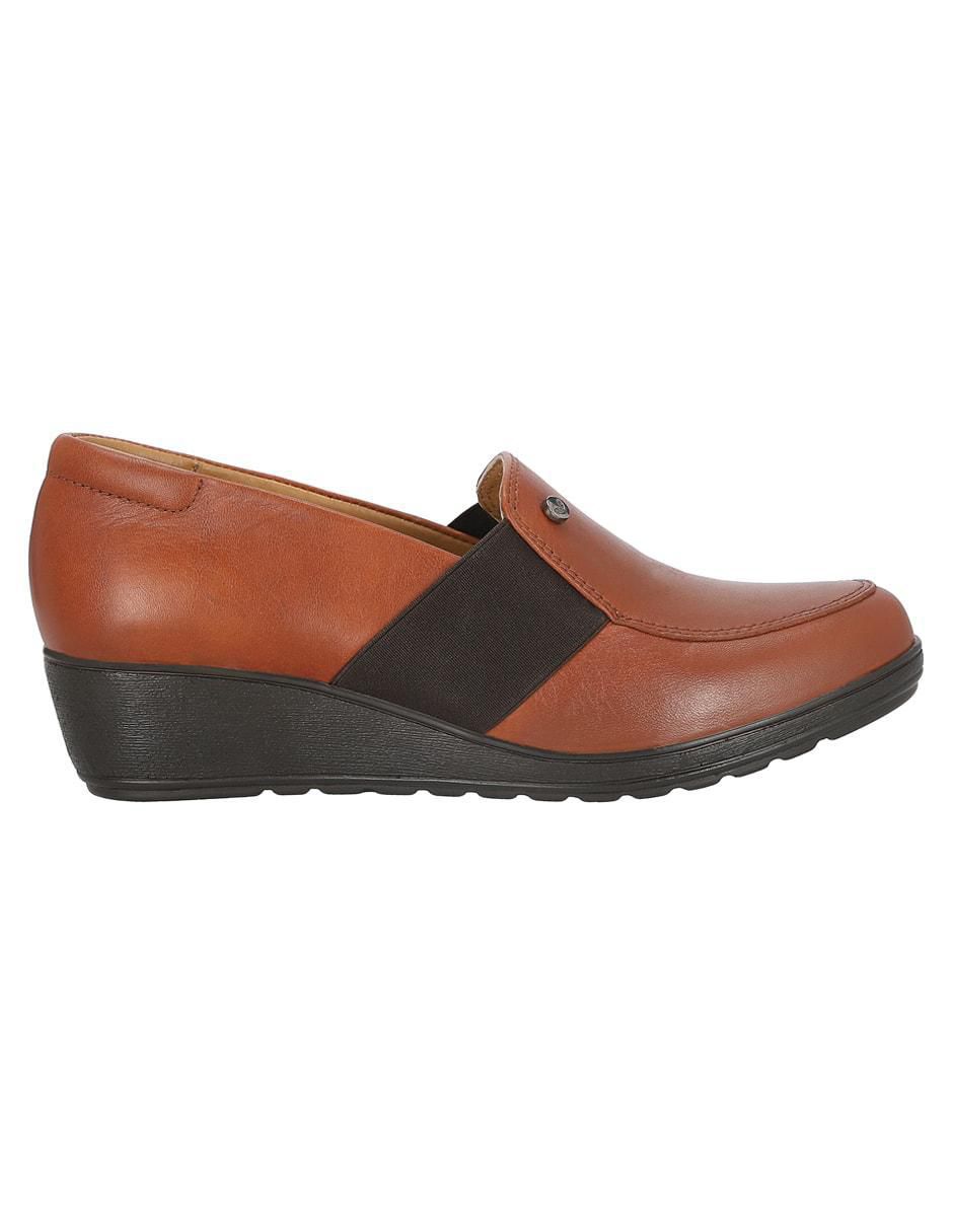 Zapato de piel para mujer 8