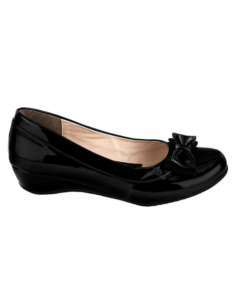 Zapato de charol para mujer