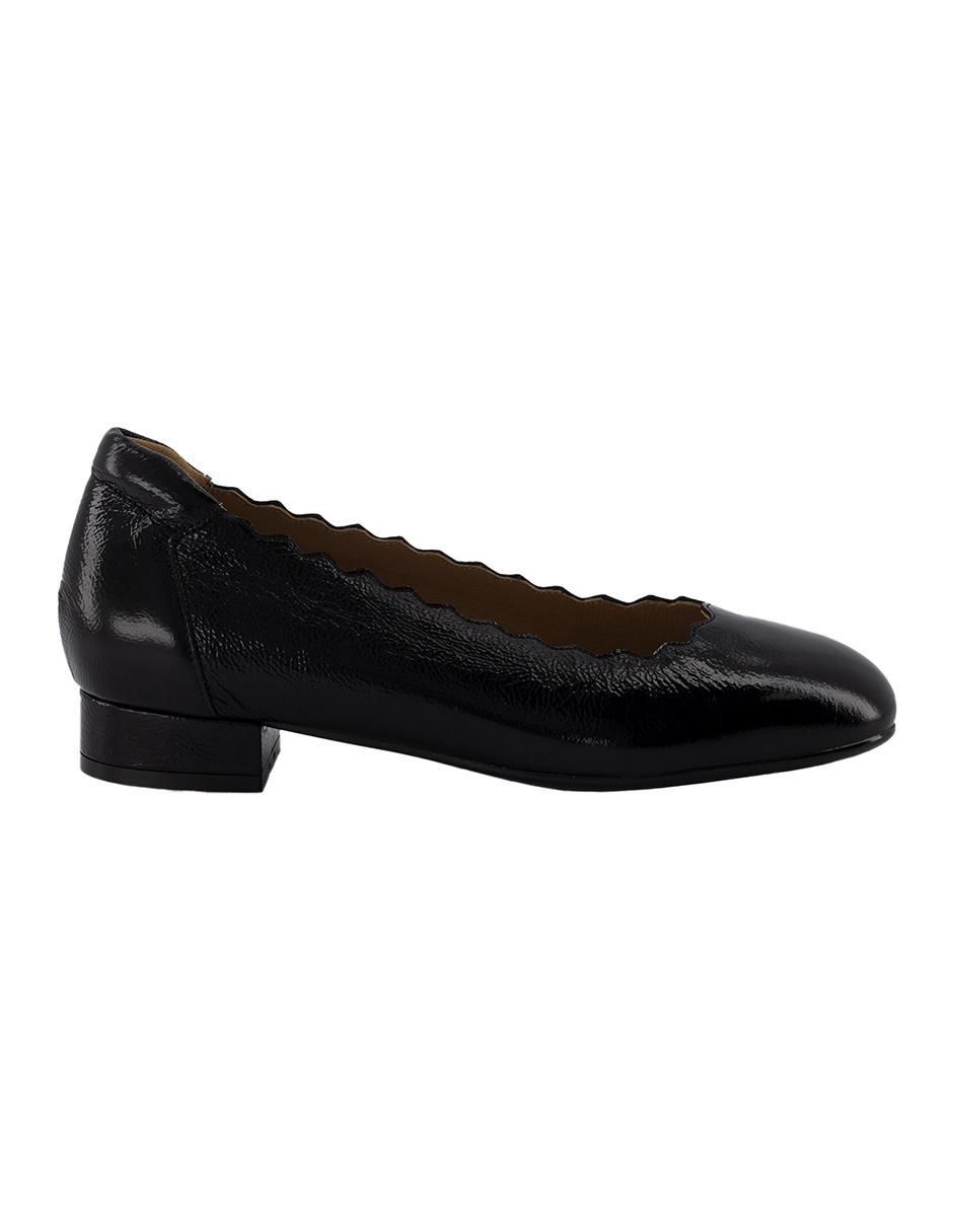 "zapatilla" charol prada sin familia o colección