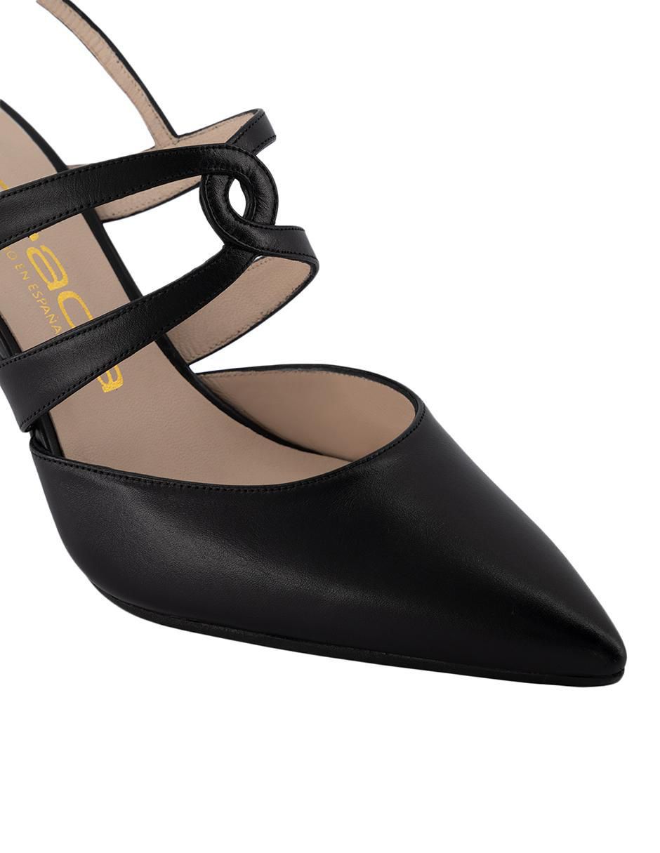 Zapatilla de piel 4