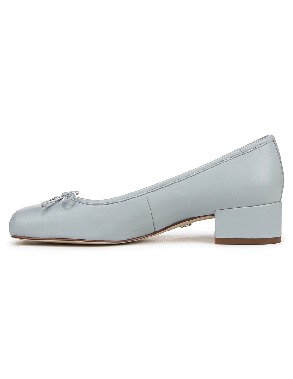 Zapatilla de piel 2