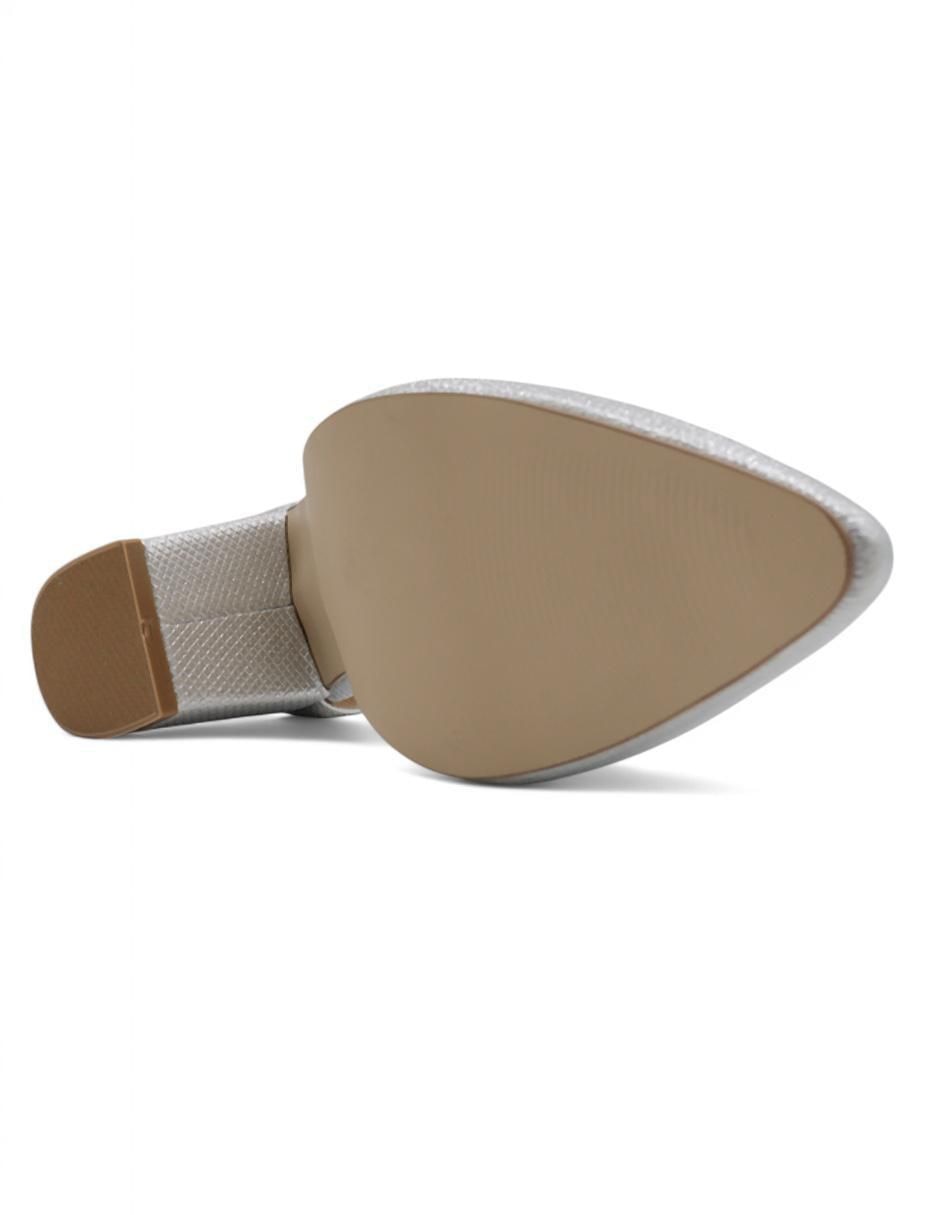 Zapatilla de piel 6