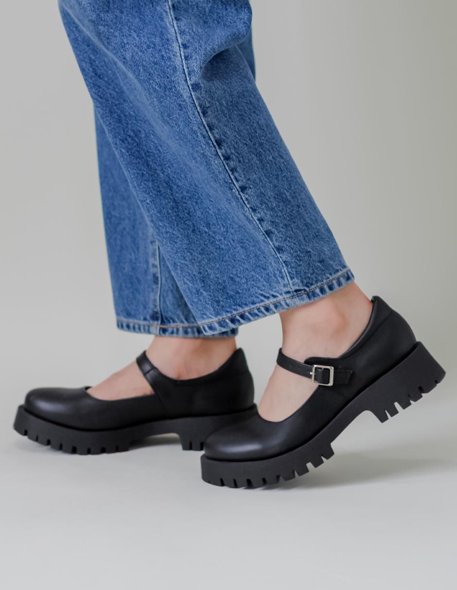 Zapato de piel para mujer 2