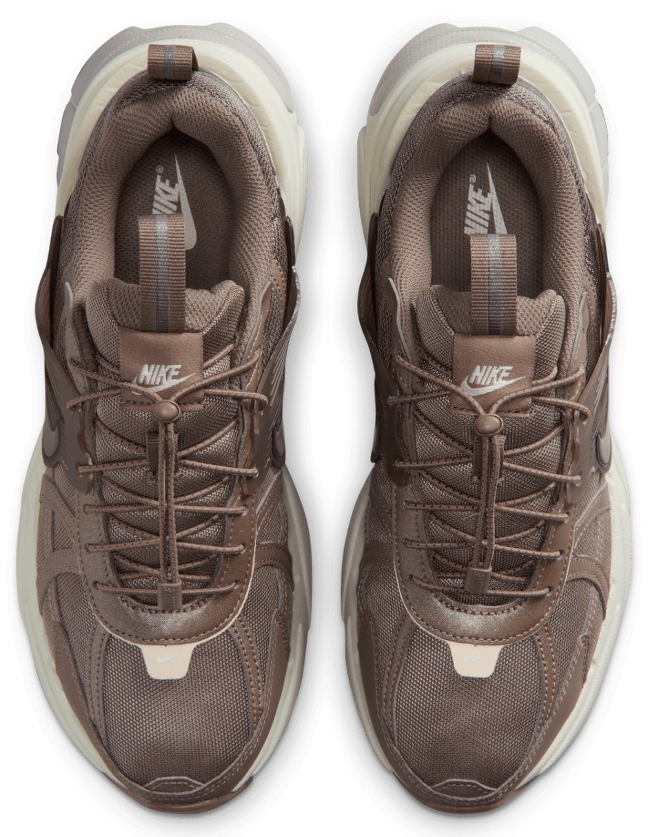 Tenis W NIKE V2K RUN IH0388-200 para mujer 4