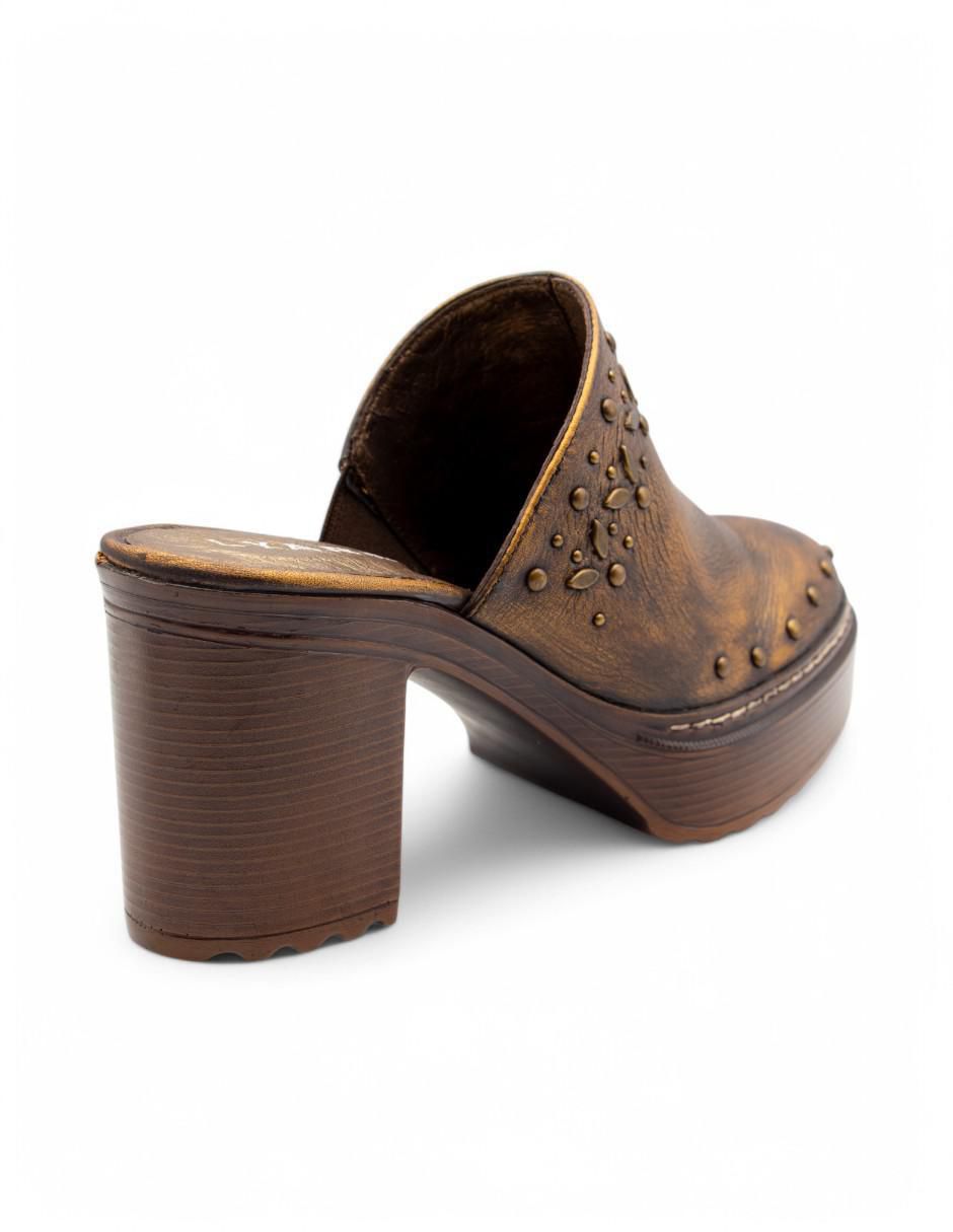 Zapatilla de piel 5