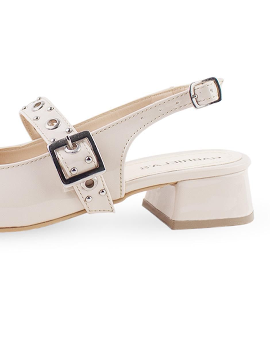 Zapatilla 4