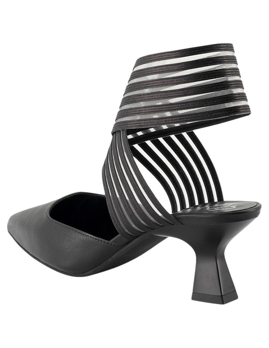 Zapatilla de piel 3