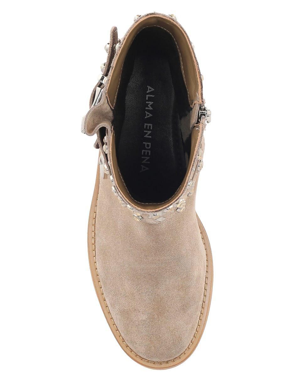 Bota arriba del tobillo para mujer 7