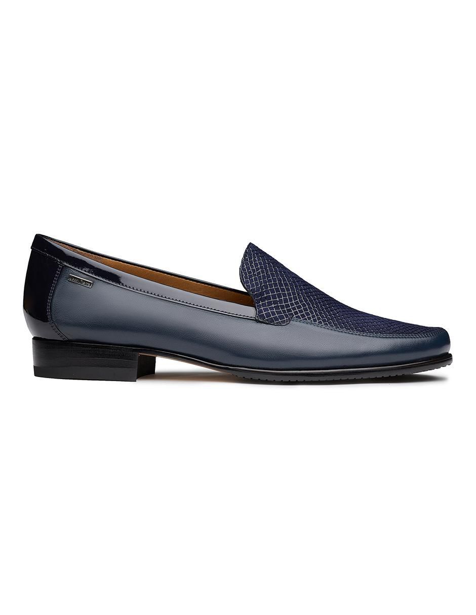 Zapato de piel para mujer
