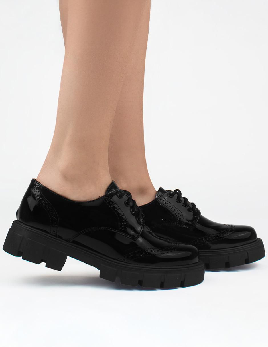 Zapato de charol para mujer 7