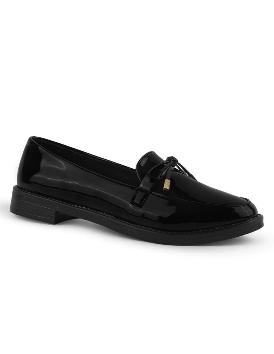 Zapato de charol para mujer