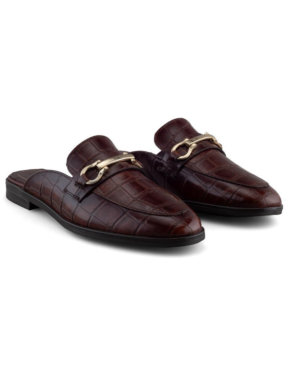 Zapato de piel para mujer 8