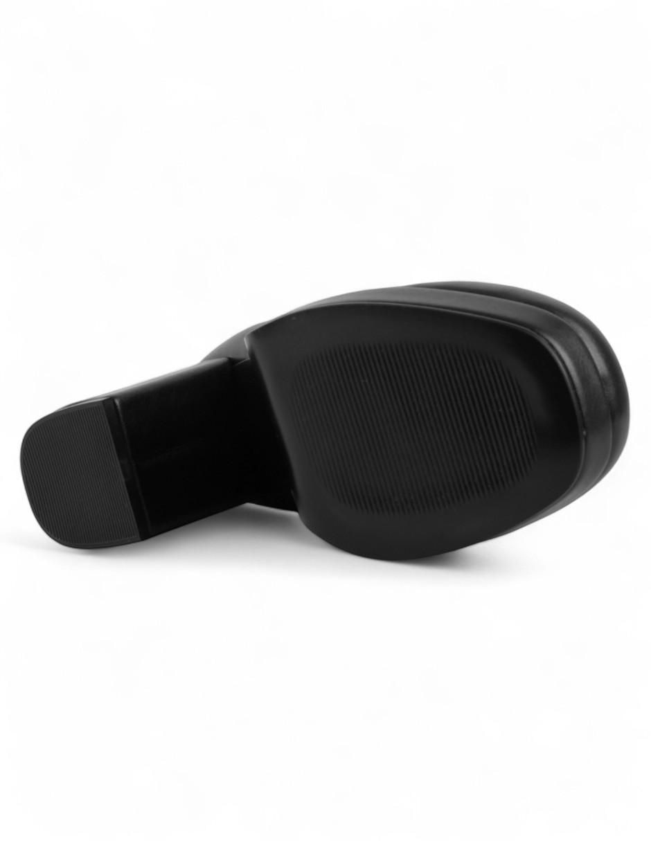 Zapatilla de piel 4