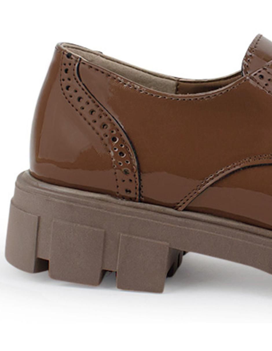 Zapato de charol para mujer 4