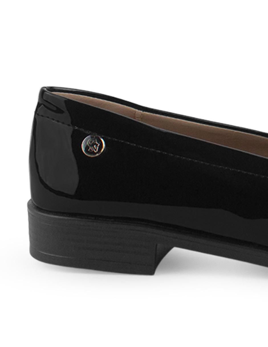 Zapato de charol para mujer 4