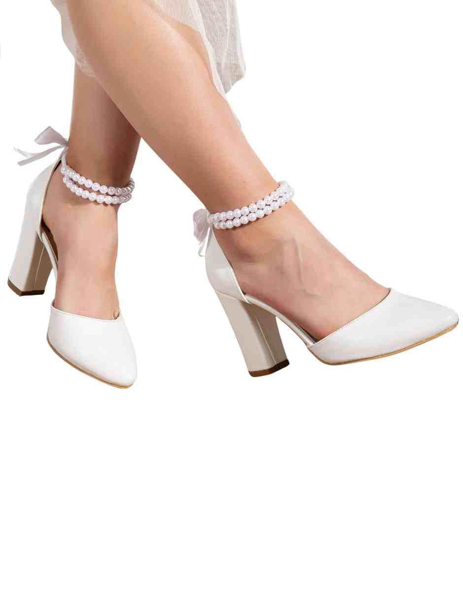 Zapato de piel para mujer