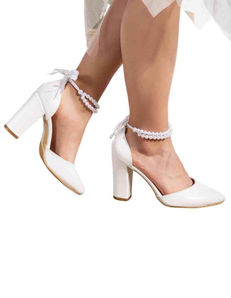 Zapato de piel para mujer