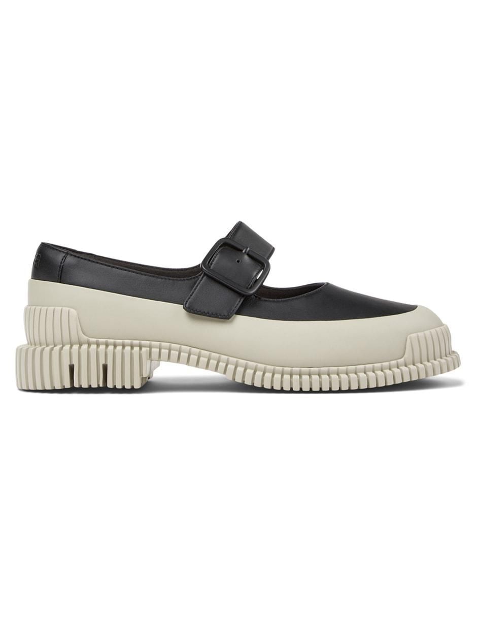 Zapato de piel para mujer