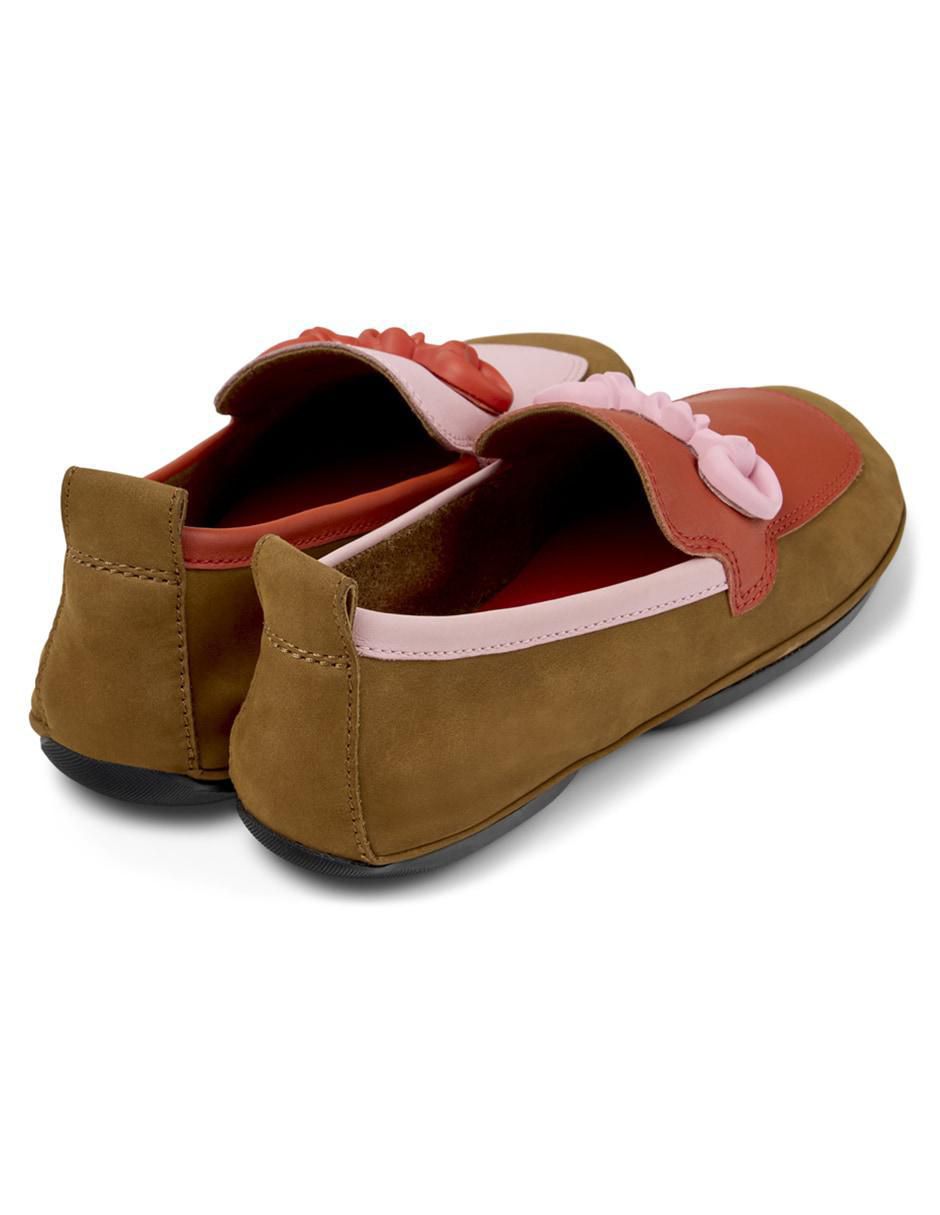 Zapato de piel para mujer