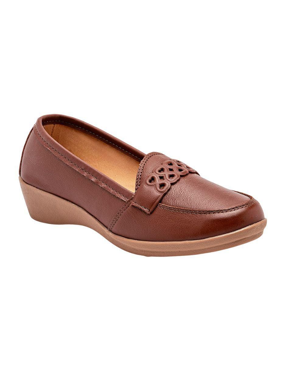 Zapato de piel para mujer
