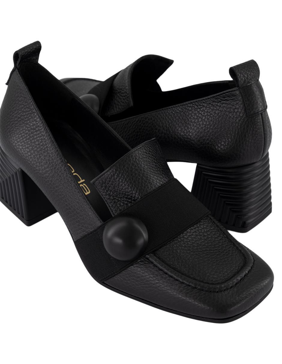 Zapatilla de piel 4