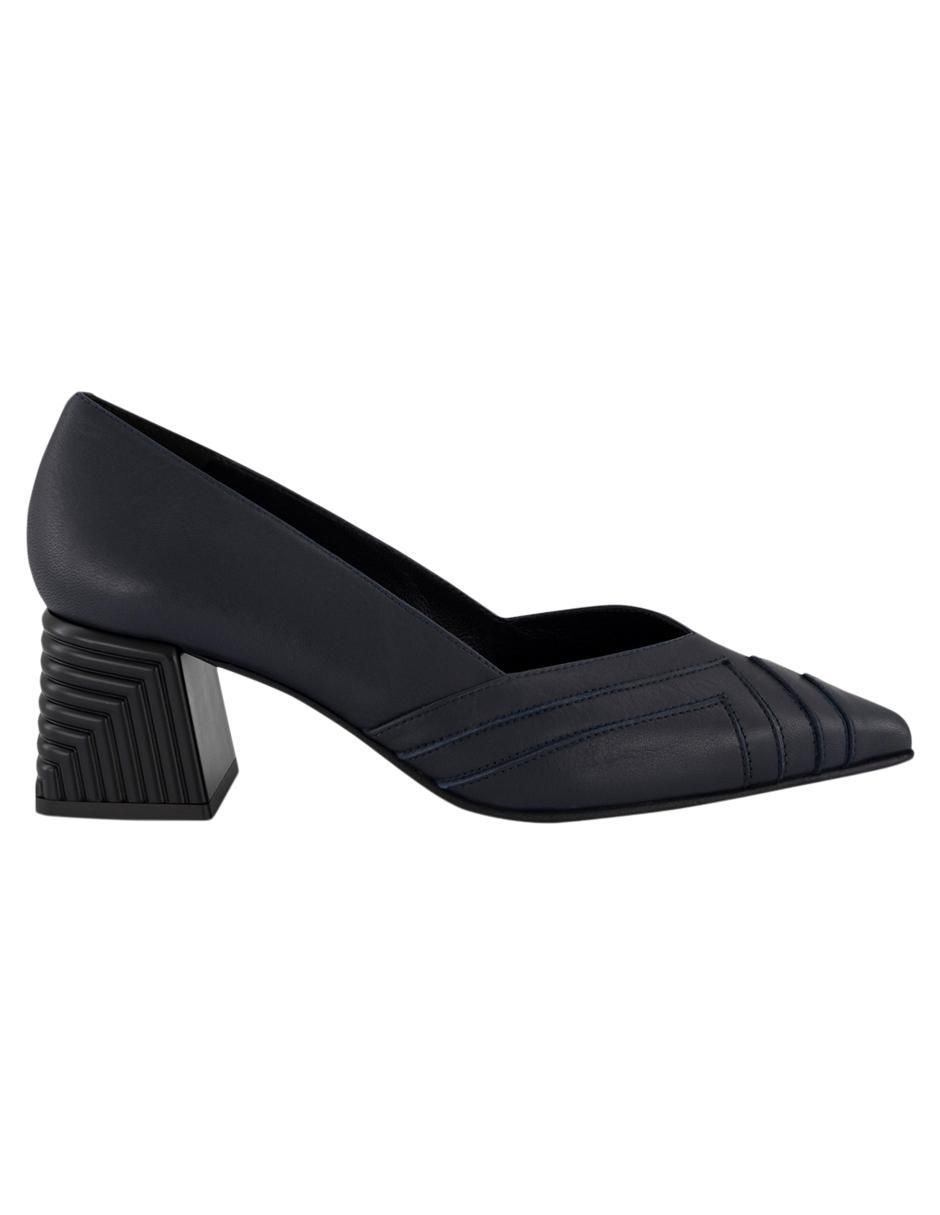 Zapatilla de piel 2