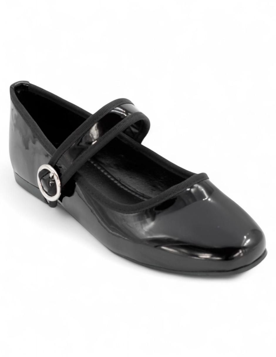 Zapato de charol para mujer