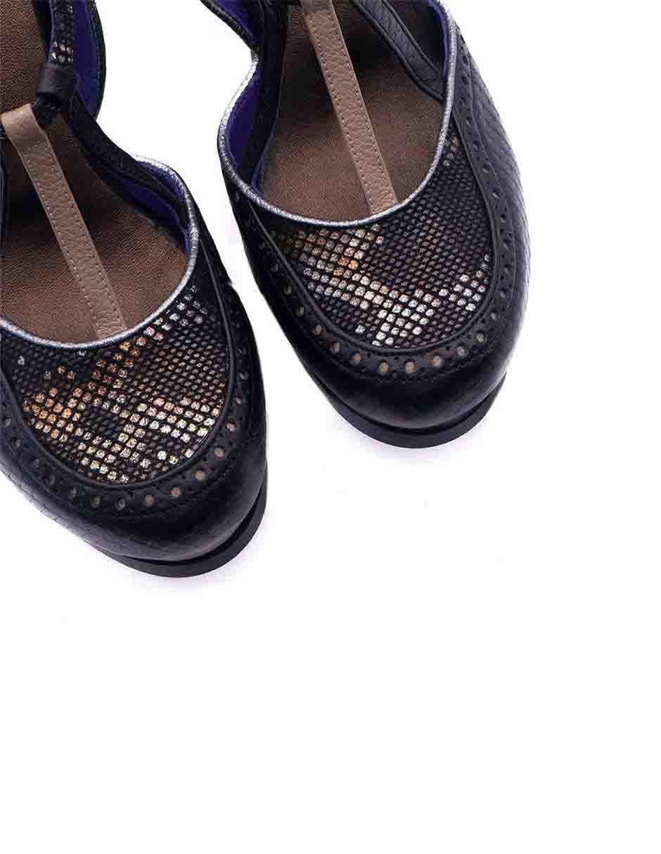 Zapatilla de piel 4