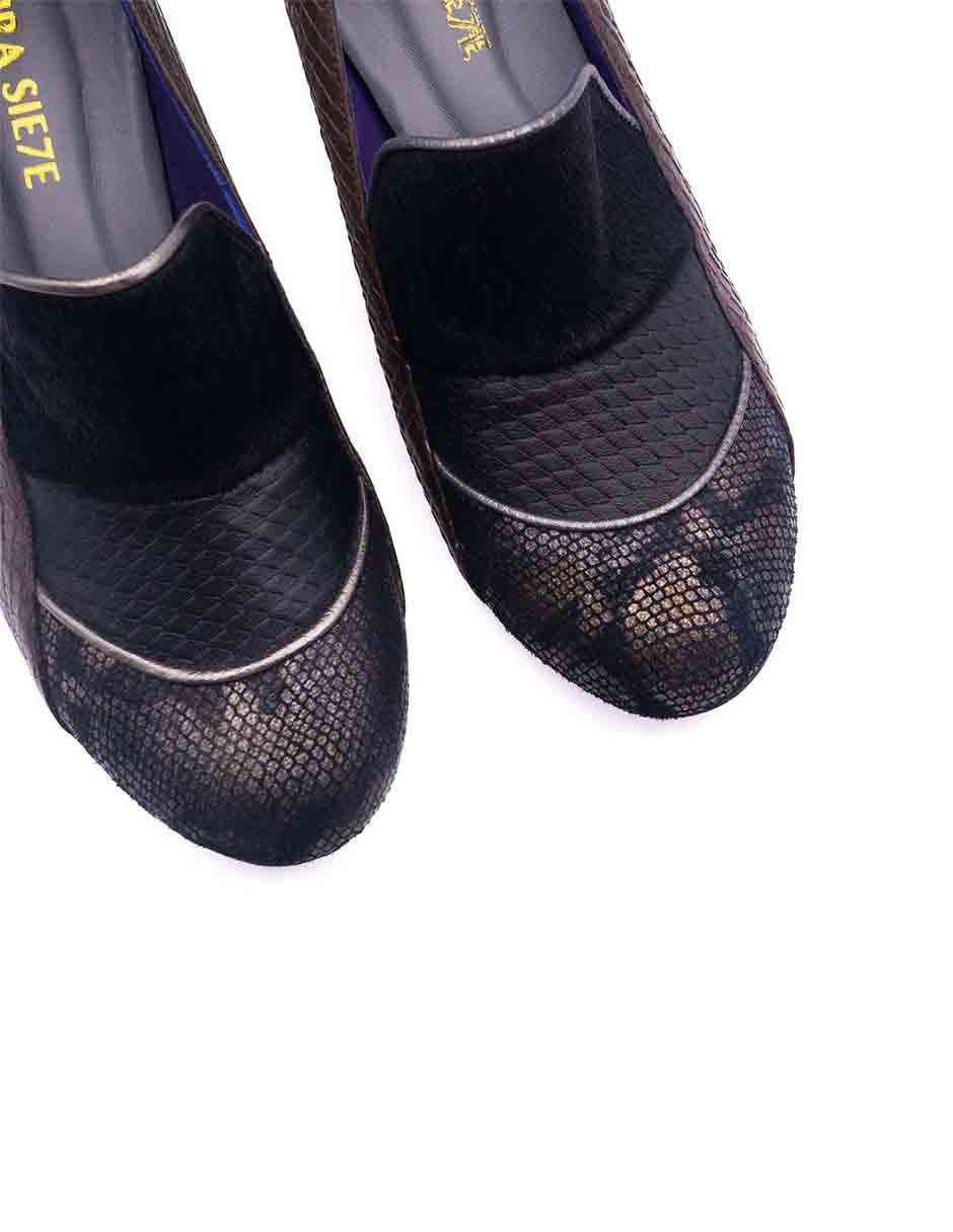 Zapatilla de piel 4