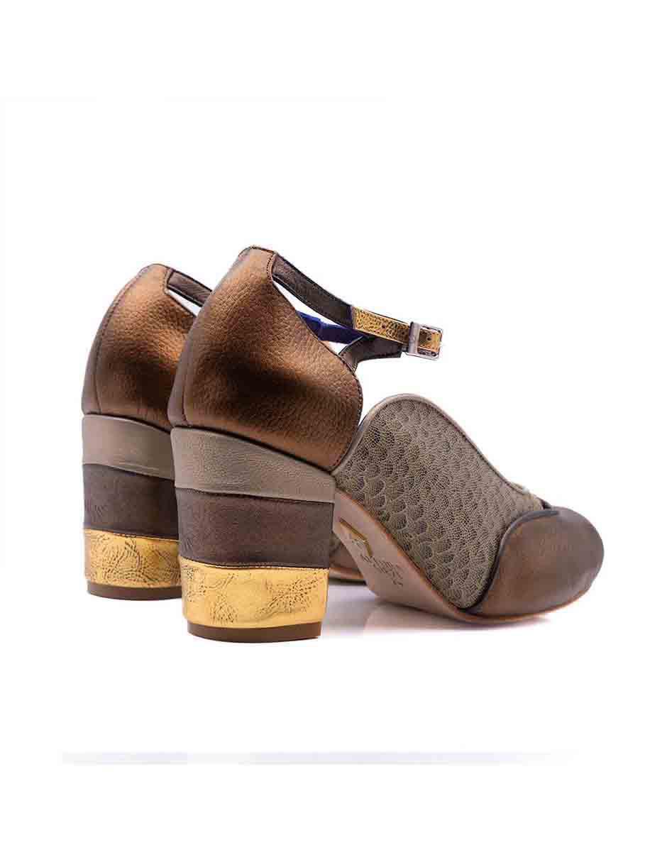 Zapatilla de piel 3