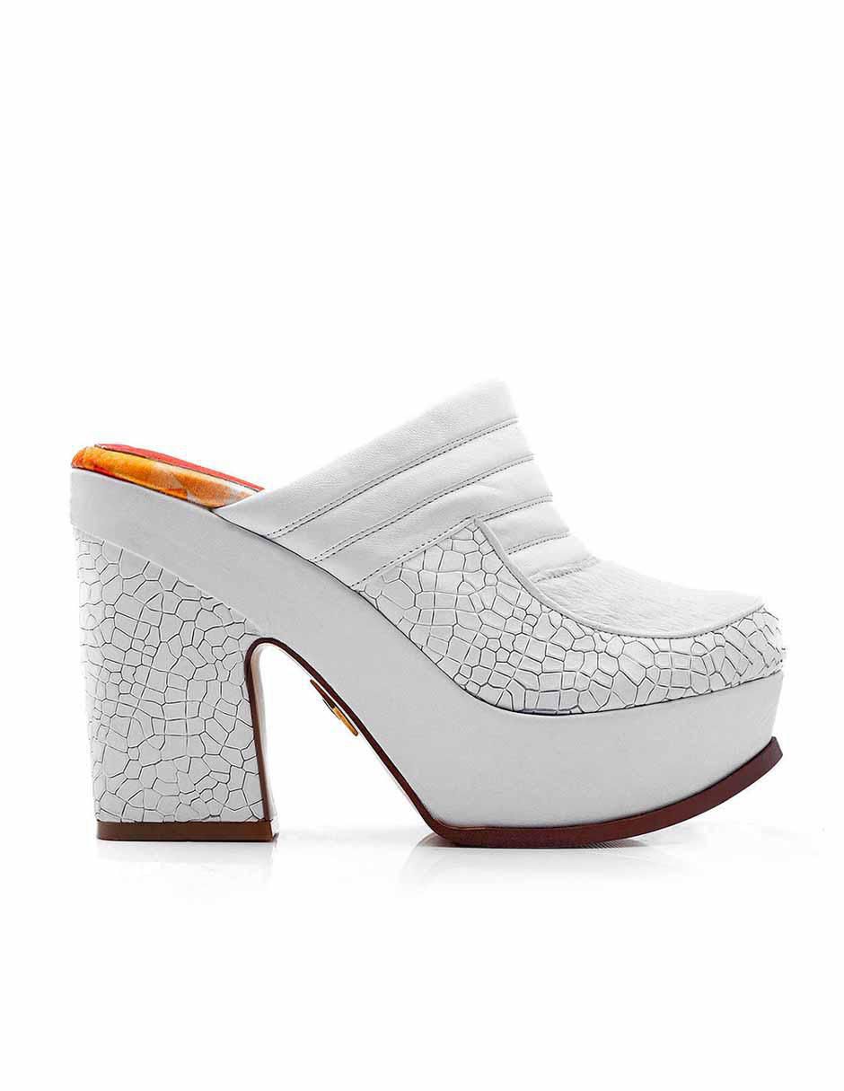 Zapatilla de piel Zapatilla de piel