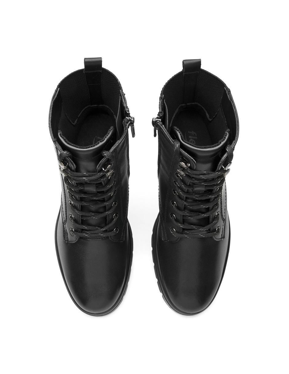 Bota arriba del tobillo Flexi de piel para mujer