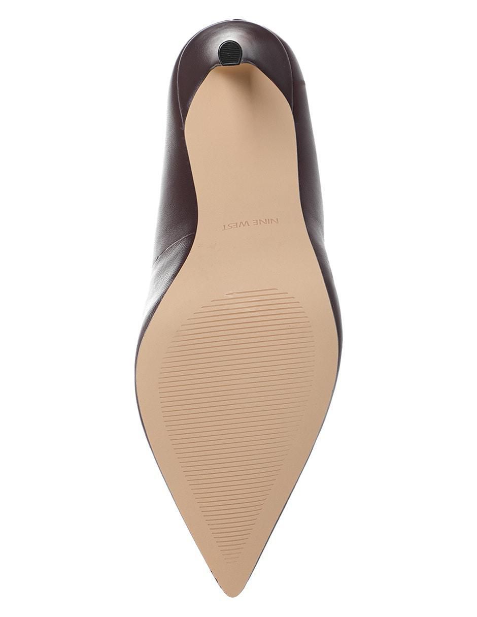 Zapatilla de piel 2