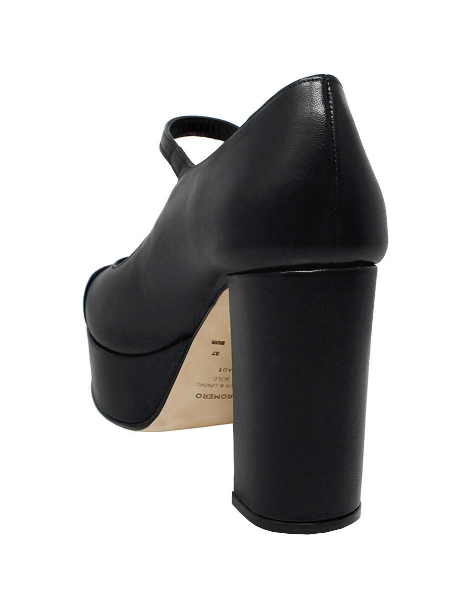 Zapatilla de piel 4