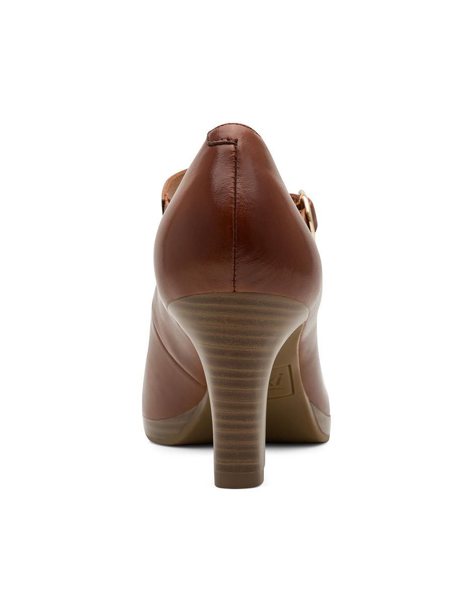 Zapatilla de piel 3
